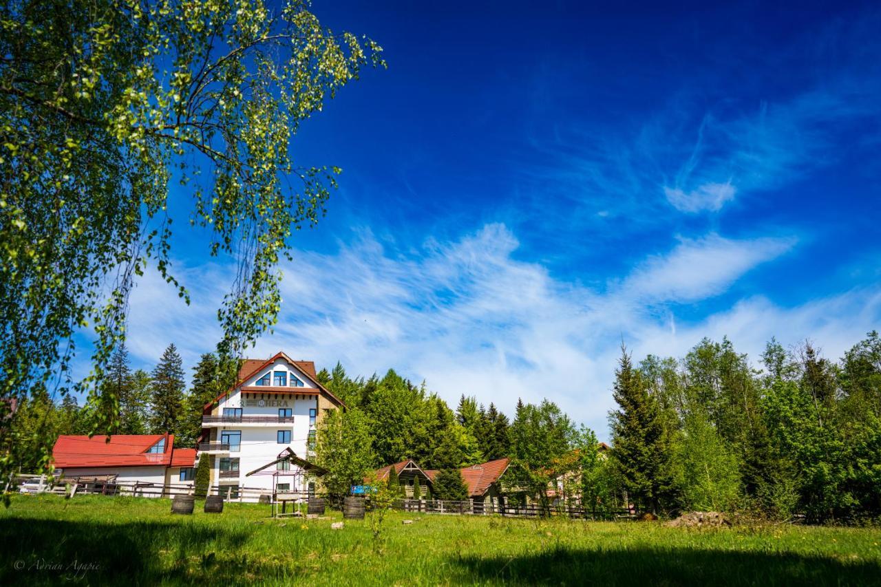 Hotel Hera Предял Экстерьер фото