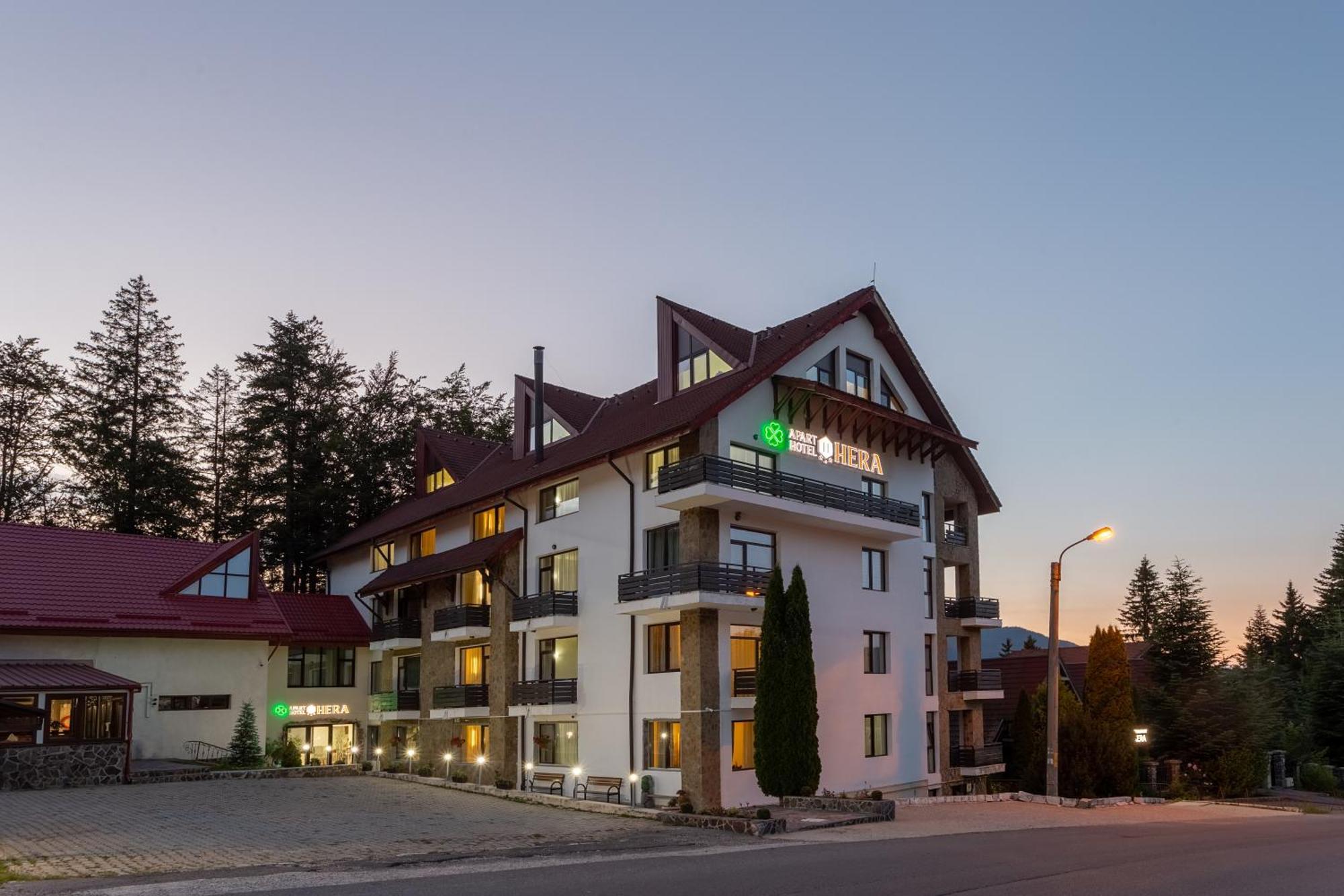 Hotel Hera Предял Экстерьер фото