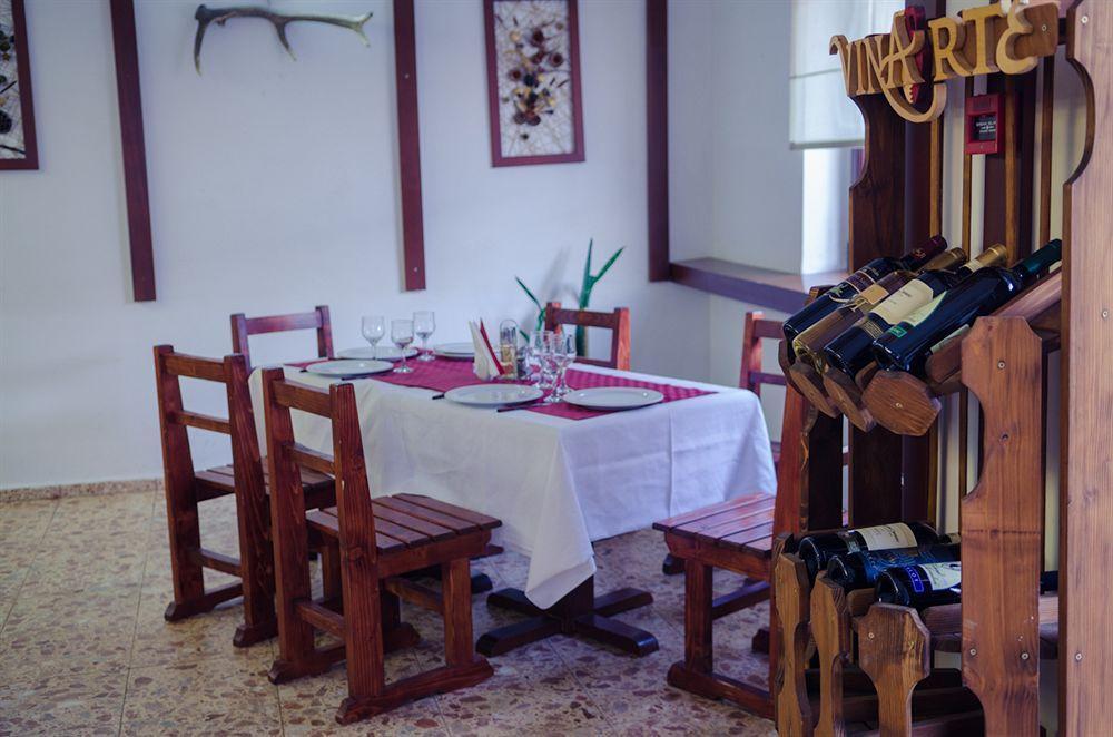 Hotel Hera Предял Экстерьер фото